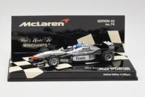 McLaren MP4/98T 2-Seater M. Hakkinen / E. Hakkinen F1 2000 Minichamps 1:43 530984378 Druckguss