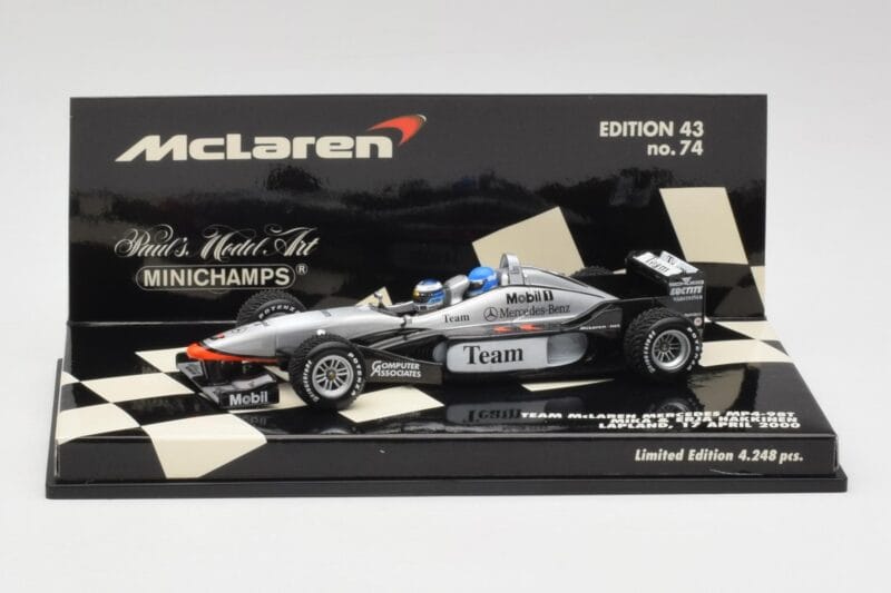 McLaren MP4/98T 2-Seater M. Hakkinen / E. Hakkinen F1 2000 Minichamps 1:43 McLaren MP4/98T 2-Seater M. Hakkinen / E. Hakkinen F1 2000 Minichamps 1:43 530984378 Druckguss