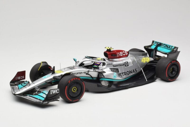 Mercedes AMG W13 E Performance Petronas #44 L. Hamilton Brazilian GP 2022 Minichamps 1:18 110222144 Resin