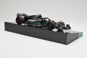 Mercedes AMG W14 E Performance Petronas #44 L. Hamilton Australian GP 2023 Minichamps 1:18 113230144 Resin — Bild 5 von 7