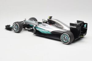 Mercedes AMG W07 #6 N. Rosberg Australia GP Winner 2016 Minichamps 1:18 110160006 Druckguss — Bild 5 von 7