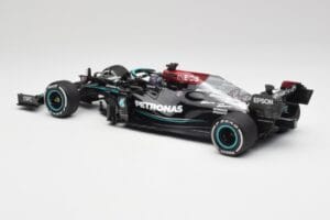 Mercedes AMG W12 #44 L. Hamilton Bahrain GP 2021 Minichamps 1:18 110210144 Druckguss — Bild 5 von 7