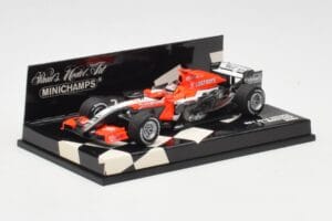 MF1 M16 Toyota #18 T. Monteiro F1 2006 Minichamps 1:43 400060018 Druckguss — Bild 2 von 5