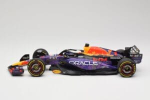 Oracle Red Bull Racing RB19 #33 M. Verstappen Las Vegas GP Winner 2023 Minichamps 1:18 110232201 Resin — Bild 3 von 7