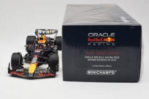 Oracle Red Bull Racing RB20 #1 M. Verstappen Winner Bahrain GP 2024 Minichamps 1:18 110240101 Druckguss — Bild 6 von 7