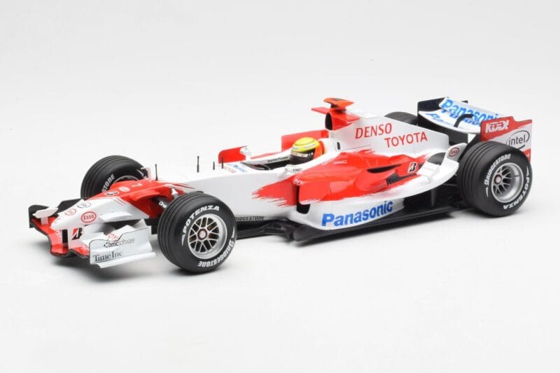 Panasonic Toyota Racing TF106 #8 R. Schumacher F1 2006 Minichamps 1:18 100060007 Druckguss