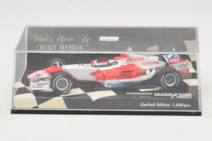Toyota TF106 Panasonic #12 J. Trulli Panasonic Toyota Racing Showcar 2006 Minichamps 1:43 400060078 Druckguss — Bild 4 von 5