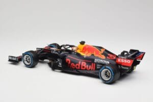 Red Bull Racing Honda RB16B #33 M. Verstappen Belgian GP Winner 2021 Minichamps 1:18 110211333 Resin — Bild 5 von 7