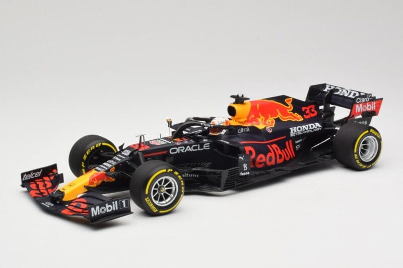 Red Bull Racing Honda RB16B #33 M. Verstappen Mexican GP Winner 2021 Minichamps 1:18 110211933 Resin
