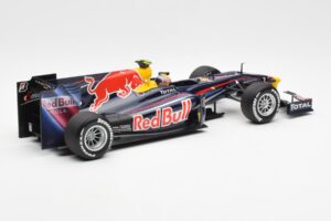 Red Bull RB6 #7 M. Webber Red Bull Racing Showcar 2010 Minichamps 1:18 150100076-R1 Druckguss — Bild 2 von 6