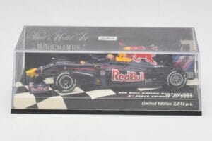 Red Bull Racing Renault RB5 #14 M. Webber Race Car 2009 Minichamps 1:43 400090114 Druckguss — Bild 5 von 5
