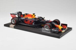 Red Bull RB15 #33 M. Verstappen Brazil GP Winner 2019 Minichamps 1:18 113191933 Druckguss — Bild 4 von 7
