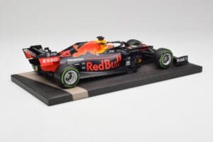 Red Bull RB15 #33 M. Verstappen German GP Winner Wet 2019 Minichamps 1:18 113191133 Druckguss — Bild 3 von 7