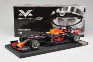 Red Bull RB15 #33 M. Verstappen German GP Winner Wet 2019 Minichamps 1:18 113191133 Druckguss — Bild 6 von 7