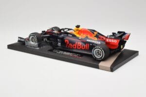 Red Bull RB16 #33 M. Verstappen Red Bull Racing 70th Anniversary GP Winner 2020 Minichamps 1:18 113200533-M1 Resin — Bild 5 von 7