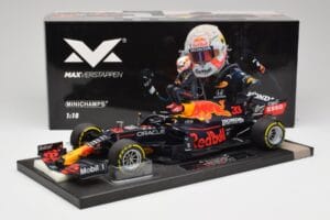 Red Bull RB16B #33 M. Verstappen France GP Winner 2021 Minichamps 1:18 113210833 Druckguss — Bild 6 von 7