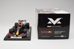 Red Bull RB16B #33 M. Verstappen France GP Winner 2021 Minichamps 1:18 113210833 Druckguss — Bild 7 von 7