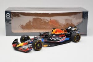 Red Bull RB19 #11 S. Perez Austin GP 2023 Minichamps 1:18 110231911 Druckguss — Bild 6 von 6