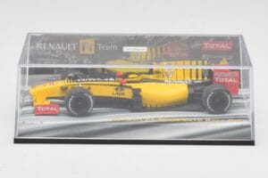 Renault R30 #11 R. Kubica Race Car 2010 Minichamps 1:43 403100081 Druckguss — Bild 4 von 6