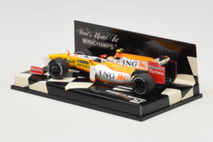 Renault R29 #8 N. Piquet Jr. F1 2009 Minichamps 1:43 400090008 Druckguss — Bild 3 von 5