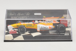 Renault R29 #8 N. Piquet Jr. F1 2009 Minichamps 1:43 400090008 Druckguss — Bild 4 von 5