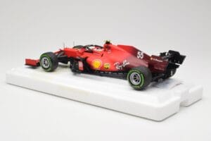 Scuderia Ferrari SF21 #55 C. Sainz Emilia Romagna GP 2021 BBR 1:18 BBR211855 Druckguss — Bild 5 von 7