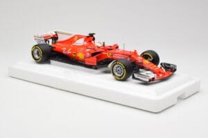 Scuderia Ferrari SF70H #5 S. Vettel Winner Australian GP 2017 End of Race BBR 1:18 BBR181705-E Druckguss — Bild 4 von 7