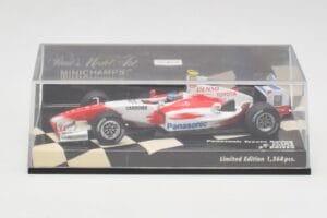 Toyota TF104 Panasonic Racing #0 R. Zonta 3rd Driver 2004 Minichamps 1:43 400040038 Druckguss — Bild 5 von 5