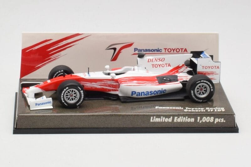 Toyota TF109 Panasonic Toyota Racing #9 J. Trulli F1 2009 Minichamps 1:43 AM621323 Druckguss