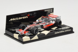 McLaren MP4-22 Mercedes #1 F. Alonso Vodafone McLaren Showcar F1 2007 Minichamps 1:43 530074371 Druckguss — Bild 2 von 5