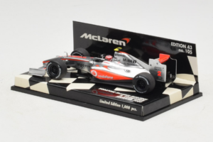 McLaren MP4-24 Mercedes #2 H. Kovalainen Vodafone McLaren Showcar F1 2009 Minichamps 1:43 530094372 Druckguss — Bild 3 von 5