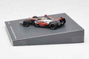 McLaren MP4-23 Mercedes #22 L. Hamilton F1 World Champion 2008 Minichamps 1:43 B66962422 Druckguss — Bild 3 von 4
