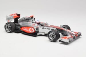 McLaren MP4-25 Vodafone #1 J. Button F1 2010 Minichamps 1:18 530101871-R1 Druckguss — Bild 4 von 7