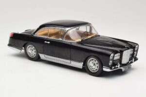 Facel Vega HK500 Schwarz Sun Star 1:18 3751 Druckguss — Bild 6 von 8