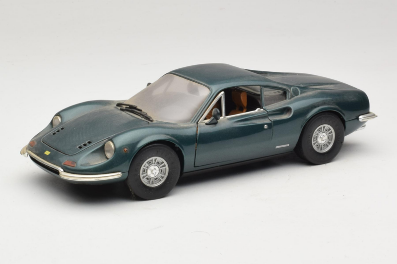 Ferrari 246 GT Dino Grün Anson 1:18 30359 Druckguss