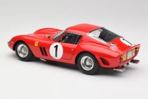 Ferrari 250 GTO #1 P. Rodriguez / W. Mairesse Paris 1000km 1962 CMC 1:18 M-254 Druckguss — Bild 5 von 6
