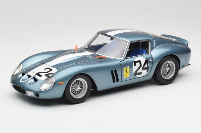 Ferrari 250 GTO #24 P. Rodriguez 12 Hours of Sebring GT3.0 Winner 1962 Kyosho 1:18 08438D Druckguss