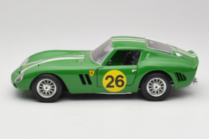 Ferrari 250 GTO #26 Grün Weiße Streifen 1962 Bburago 1:18 3011-G3 Druckguss — Bild 4 von 8
