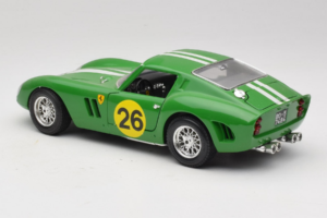 Ferrari 250 GTO #26 Grün Weiße Streifen 1962 Bburago 1:18 3011-G3 Druckguss — Bild 7 von 8