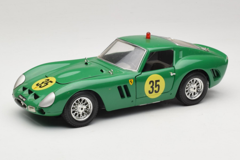 Ferrari 250 GTO #35 Grün 1962 Bburago 1:18 3011-G2 Druckguss