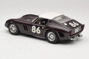 Ferrari 250 GTO #86 Schwarz Bburago 1:18 3011-B1 Druckguss — Bild 7 von 8