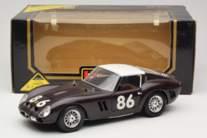 Ferrari 250 GTO #86 Schwarz Bburago 1:18 3011-B1 Druckguss — Bild 8 von 8