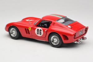 Ferrari 250 GTO #96 Rot 1962 Bburago 1:18 3011-N1 Druckguss — Bild 7 von 8