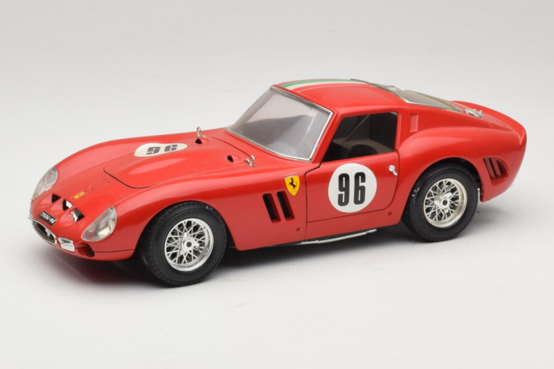 Ferrari 250 GTO #96 Rot Italienische Flagge 1962 Bburago 1:18 3011-P2 Druckguss