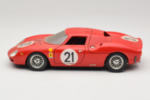 Ferrari 250 LM #21 M. Gregory / J. Rindt 24 Hours of Le Mans 1965 Bburago 1:18 3033-P2 Druckguss — Bild 4 von 8