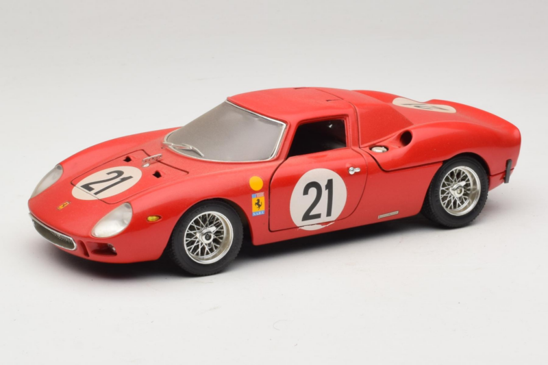 Ferrari 250 LM #21 M. Gregory / J. Rindt 24 Hours of Le Mans 1965 Bburago 1:18 3033-P2 Druckguss