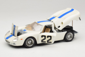 Ferrari 250 LM #22 Weiß 1965 Bburago 1:18 3333-W1 Druckguss — Bild 2 von 8