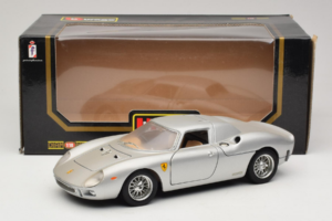 Ferrari 250 LM Silber Bburago 1:18 3033-S1 Druckguss — Bild 8 von 8