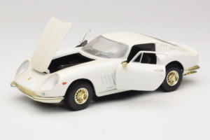 Ferrari 275 GTB/4 Weiß ERTL 1:18 7493 Druckguss — Bild 2 von 8