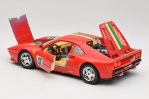 Ferrari 288 GTO #40 Rot Italienische Flagge 1984 Bburago 1:18 3027-P1 Druckguss — Bild 5 von 8